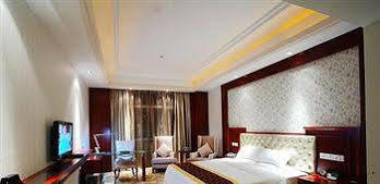 Jinan Zhuo Rui Hotel Hongjialou Εξωτερικό φωτογραφία